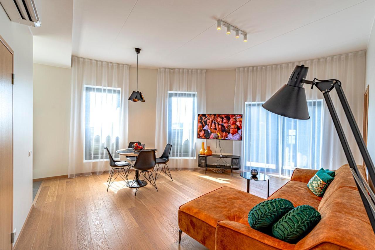 Artisa Riia Str 20B Luxury Penthouse Apartment Tartu Exterior foto